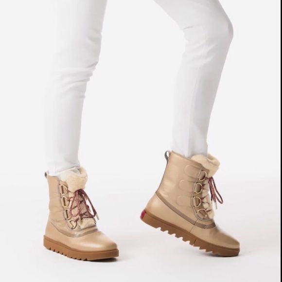 Sorel NWT Joan of Arc Next Lite Lux Gold Leather Boots 8 - Picture 2 of 9